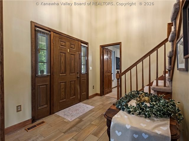 71 Shannon Drive, Hurricane, WV 25526