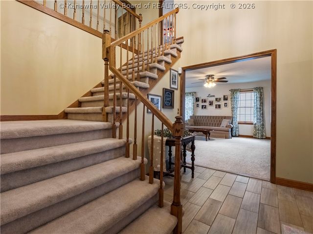 71 Shannon Drive, Hurricane, WV 25526