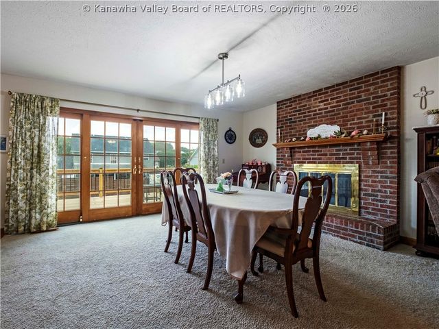 71 Shannon Drive, Hurricane, WV 25526