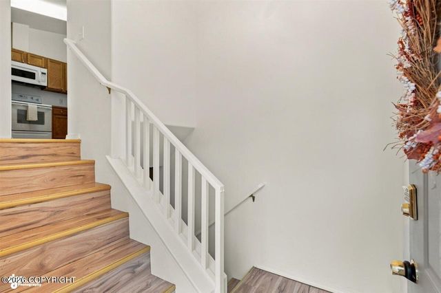 2213 Ridgemont Drive, Anchorage, AK 99507