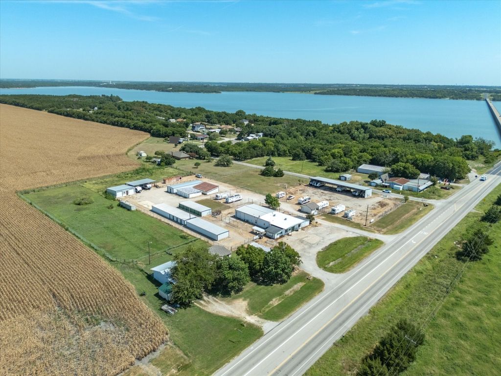 4820 W State Highway 34, Ennis, TX 75119