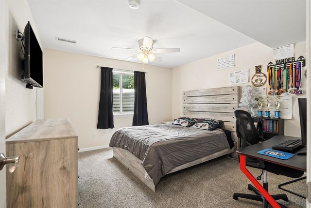 1409 Springbrook Drive, Cedar Falls, IA 50613