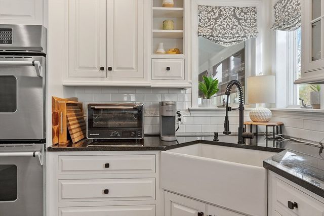 245 Granite St, Leominster, MA 01453