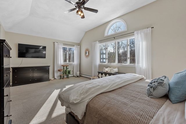 245 Granite St, Leominster, MA 01453