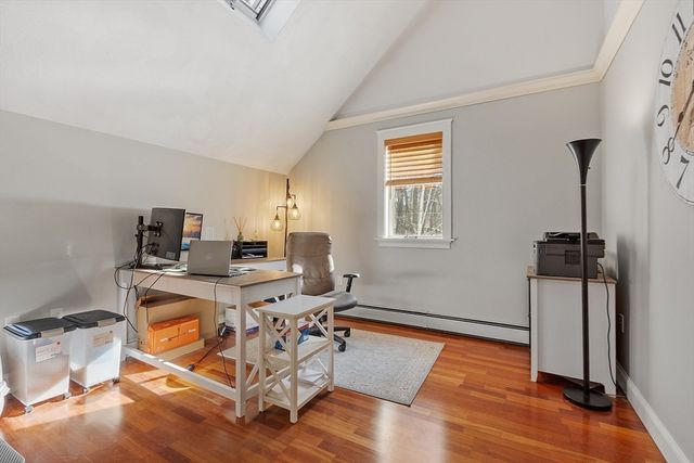 245 Granite St, Leominster, MA 01453