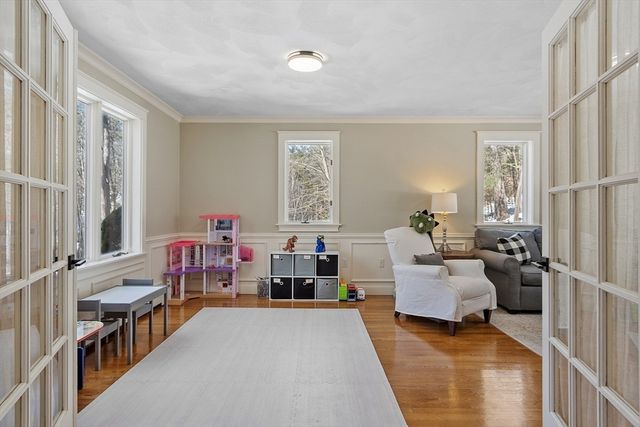 245 Granite St, Leominster, MA 01453