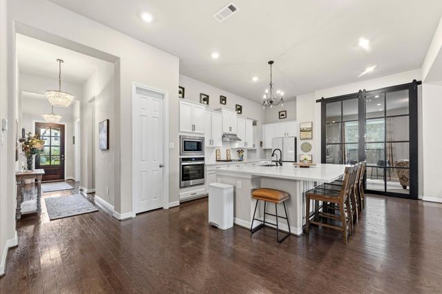 12616 Playa Cove Lane, Texas City, TX 77568