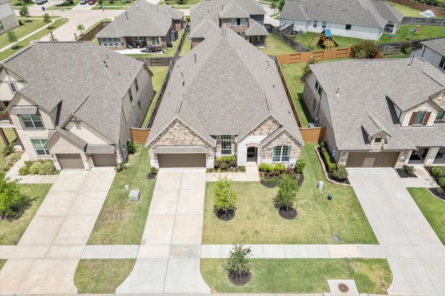 12616 Playa Cove Lane, Texas City, TX 77568