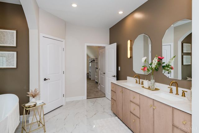 7254 Barrister Court, West Chester, OH 45069