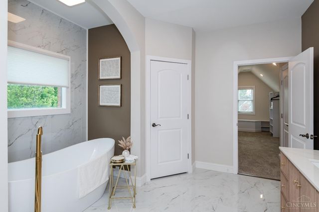 7254 Barrister Court, West Chester, OH 45069