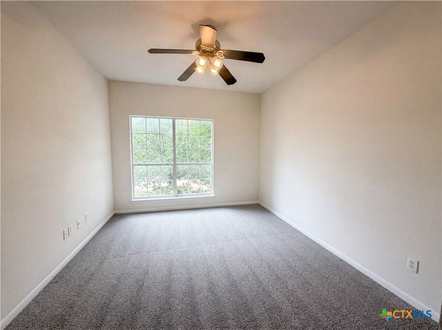 118 W Running Wolf Trail, Harker Heights, TX 76548