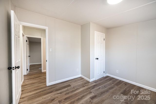 162 Riverview Acres Lane, Taylorsville, NC 28681