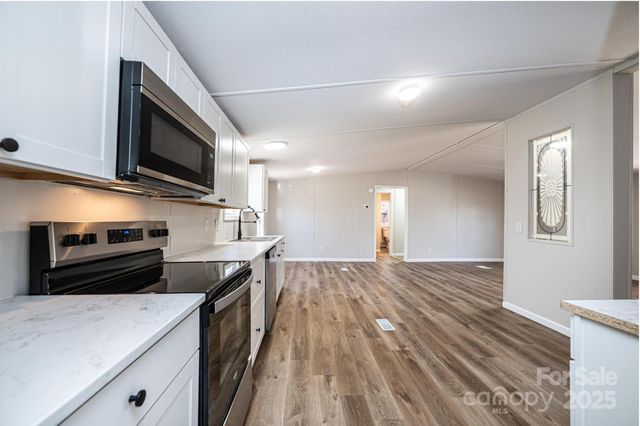 162 Riverview Acres Lane, Taylorsville, NC 28681