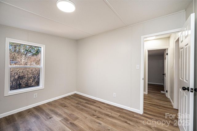 162 Riverview Acres Lane, Taylorsville, NC 28681