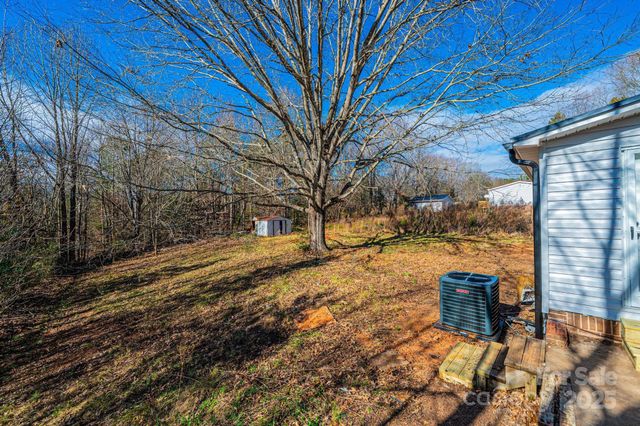 162 Riverview Acres Lane, Taylorsville, NC 28681