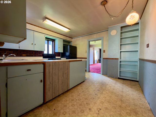 861 FIR Ave, Coos Bay, OR 97420