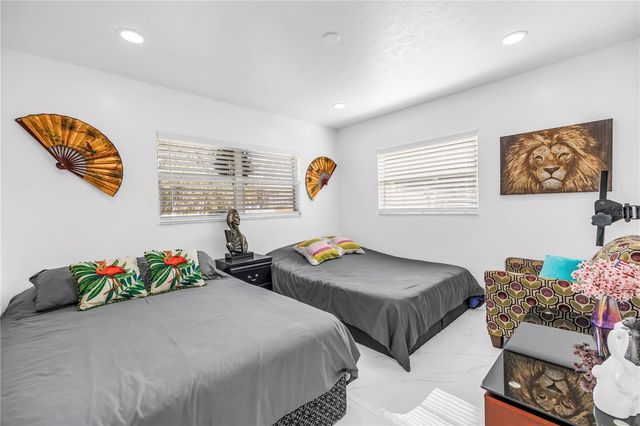 13216 FOREST HILLS DRIVE, Tampa, FL 33612