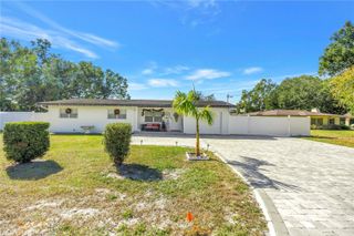13216 FOREST HILLS DRIVE, Tampa, FL 33612