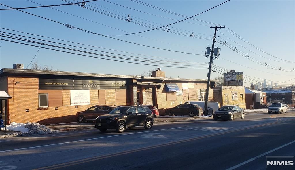 132 Bergen Boulevard, Fairview, NJ 07022