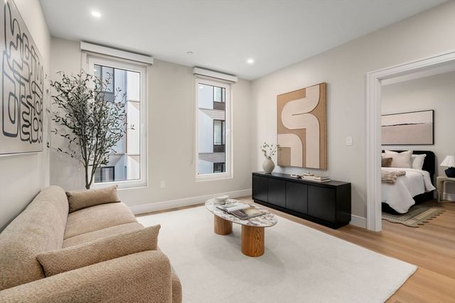40 Soldiers Field Place 507, Boston, MA 02135
