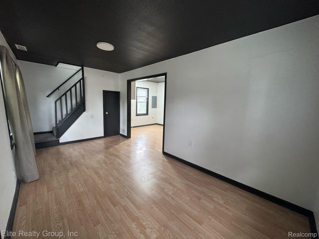 5990 Janet Street, Taylor, MI 48180