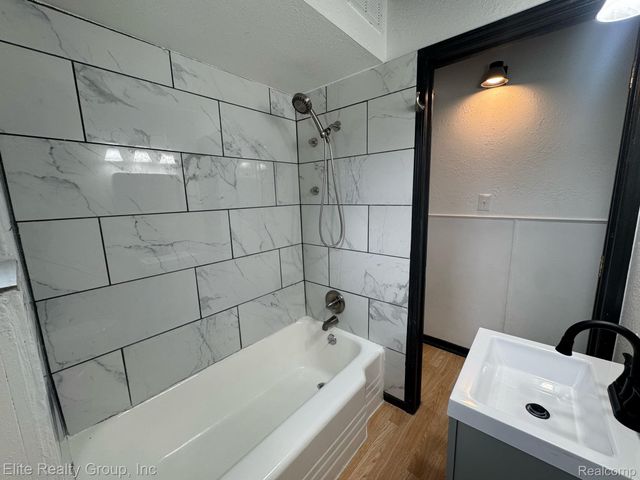 5990 Janet Street, Taylor, MI 48180
