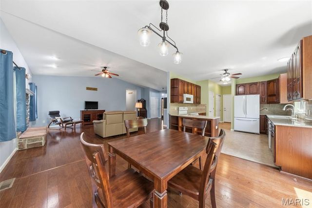564 Marina Drive, Marthasville, MO 63357