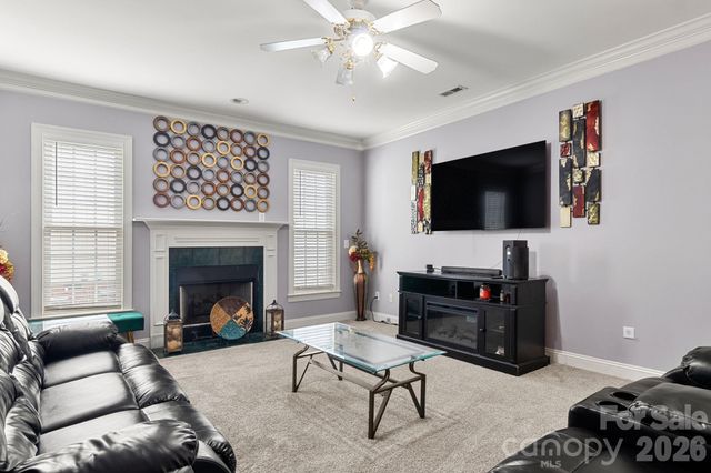331 Market Hall Place, Rock Hill, SC 29732