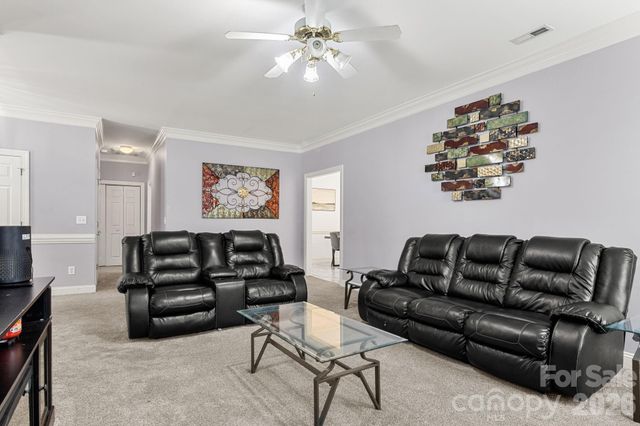 331 Market Hall Place, Rock Hill, SC 29732