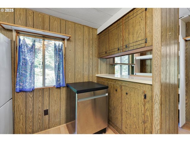 27200 S HIGHWAY 211, Estacada, OR 97023
