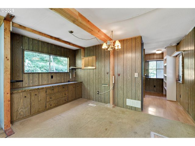 27200 S HIGHWAY 211, Estacada, OR 97023