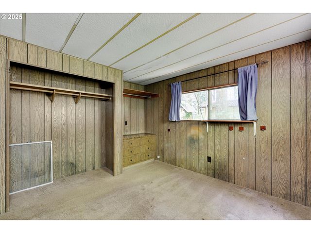 27200 S HIGHWAY 211, Estacada, OR 97023