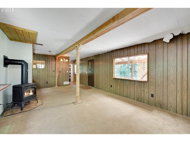 27200 S HIGHWAY 211, Estacada, OR 97023