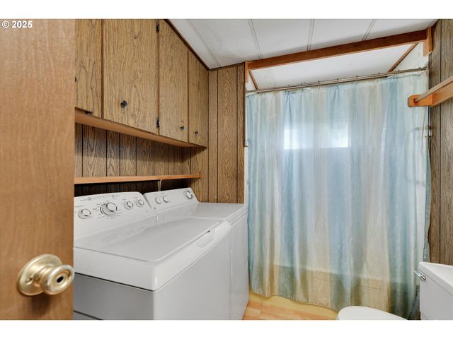 27200 S HIGHWAY 211, Estacada, OR 97023