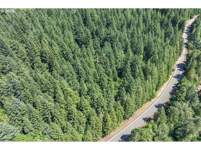 27200 S HIGHWAY 211, Estacada, OR 97023