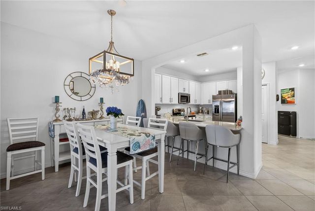 2323 Dragonfruit WAY, Naples, FL 34120