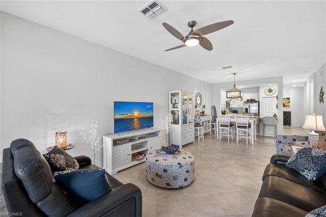 2323 Dragonfruit WAY, Naples, FL 34120