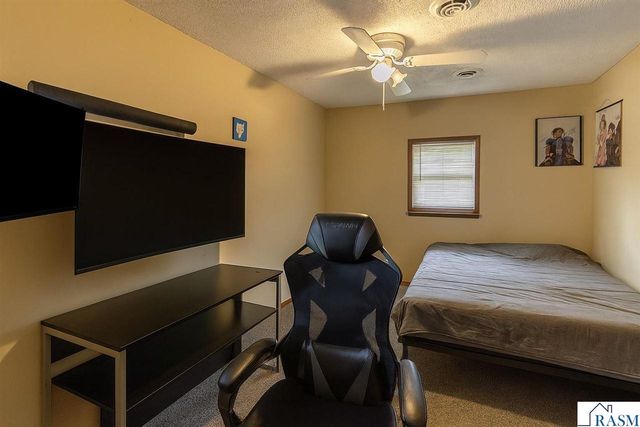 521 Webster Avenue, North Mankato, MN 56003