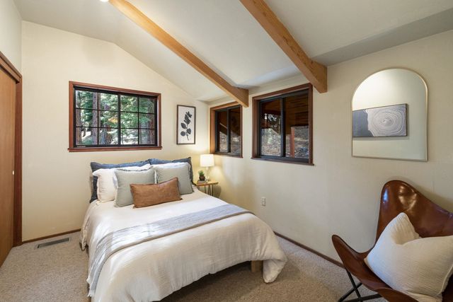 10928 Barnes Drive, Truckee, CA 96161