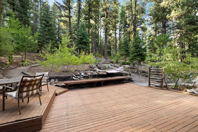 10928 Barnes Drive, Truckee, CA 96161
