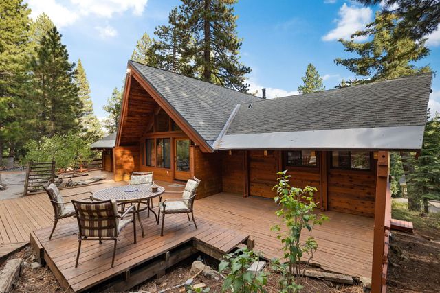 10928 Barnes Drive, Truckee, CA 96161