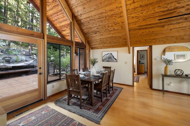 10928 Barnes Drive, Truckee, CA 96161