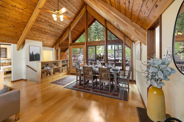 10928 Barnes Drive, Truckee, CA 96161