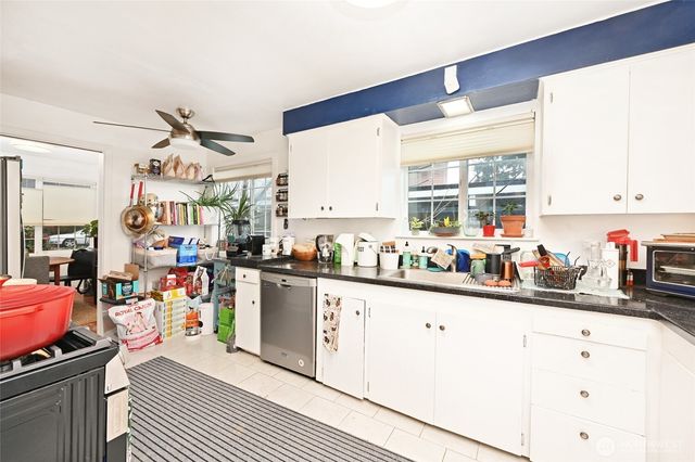 6539 40th Avenue NE, Seattle, WA 98115