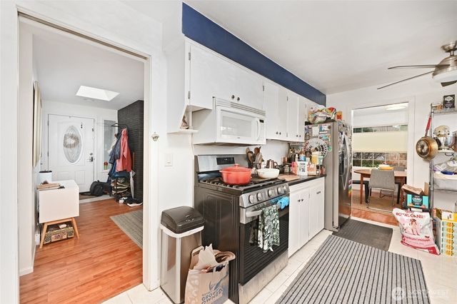 6539 40th Avenue NE, Seattle, WA 98115