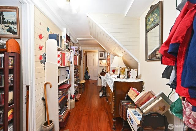 6539 40th Avenue NE, Seattle, WA 98115