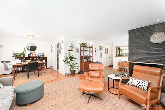 6539 40th Avenue NE, Seattle, WA 98115