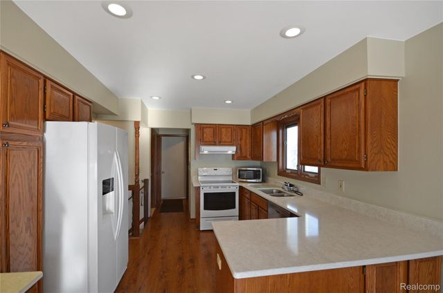 36291 Genuine Risk Court, Clinton Charter Township, MI 48035