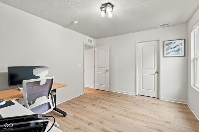 5316 Rothbury Road, Noblesville, IN 46062