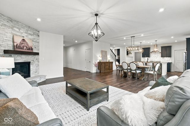 5316 Rothbury Road, Noblesville, IN 46062